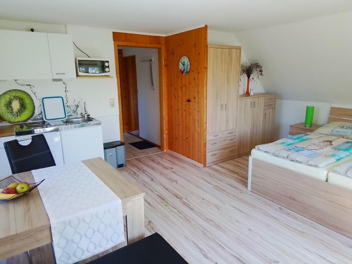 Apartamento Haus Im Wind Putbus Exterior foto