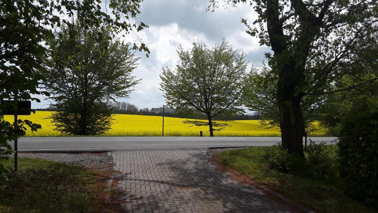 Apartamento Haus Im Wind Putbus Exterior foto